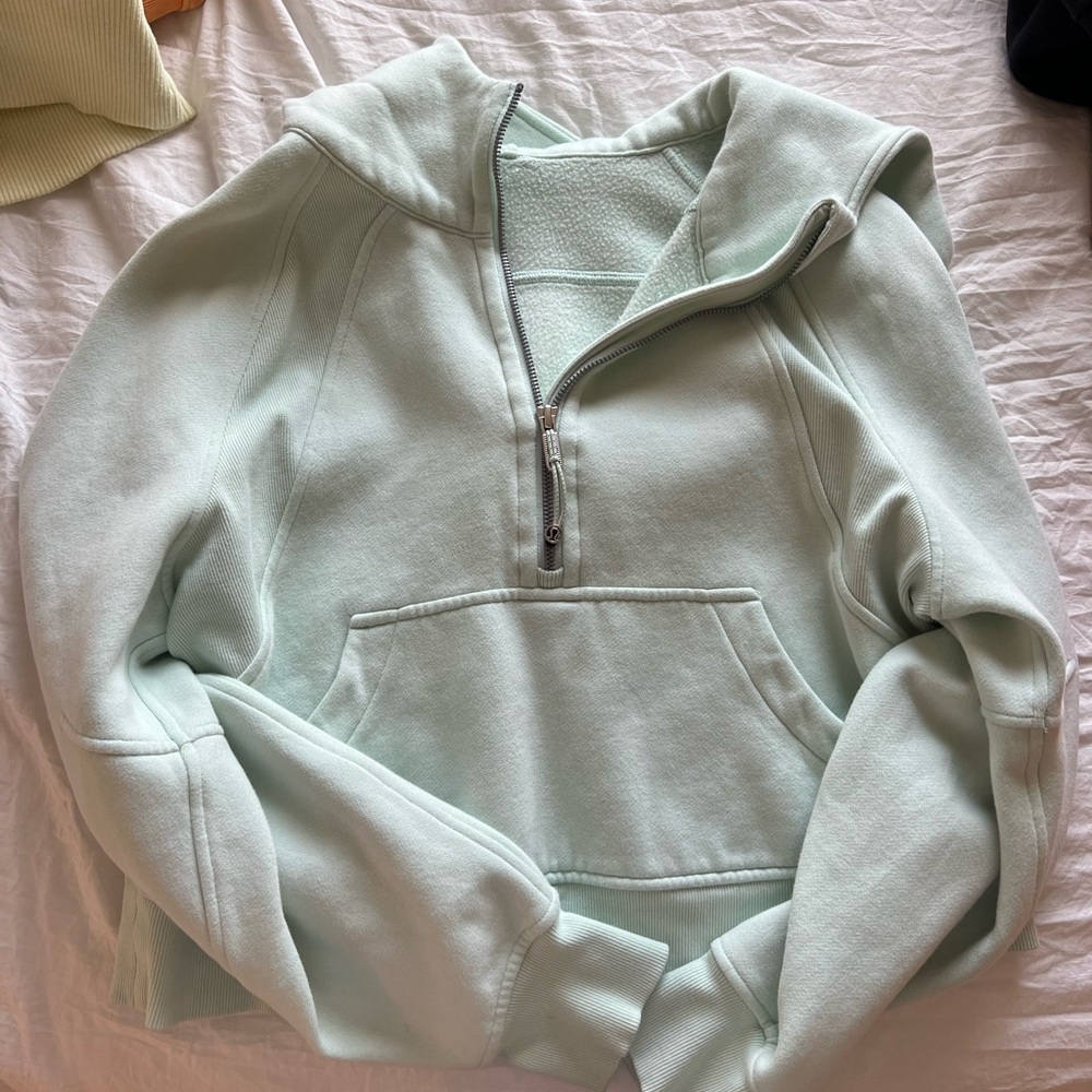 Lululemon scuba